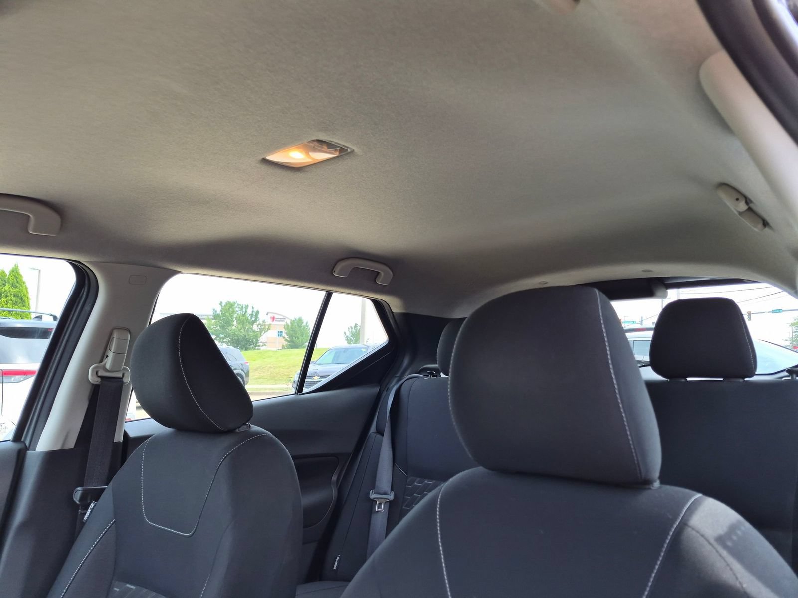 Certified 2022 Nissan Kicks SV FWD image 23