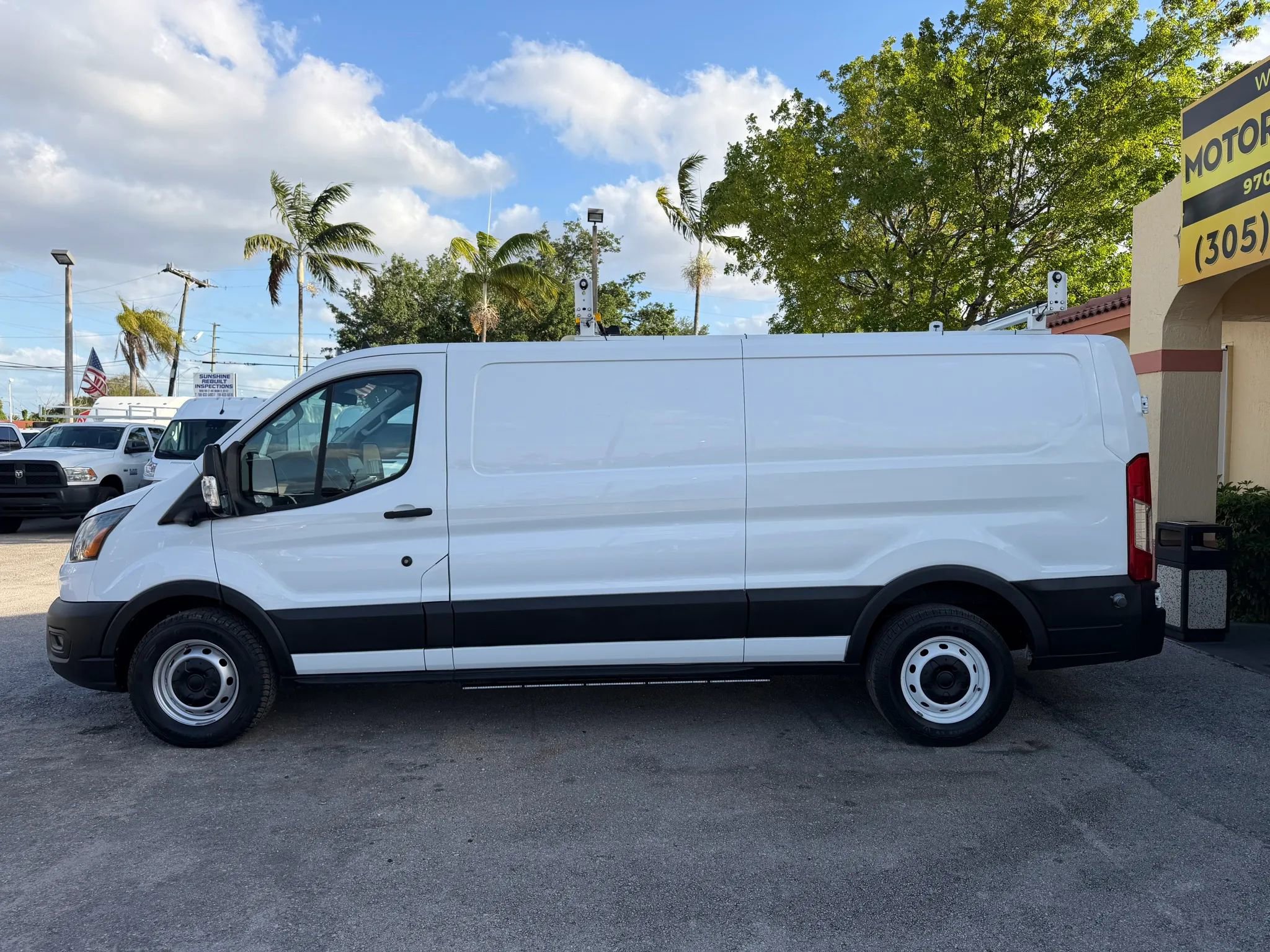 Used 2022 Ford Transit 350 148 Low Roof RWD image 2