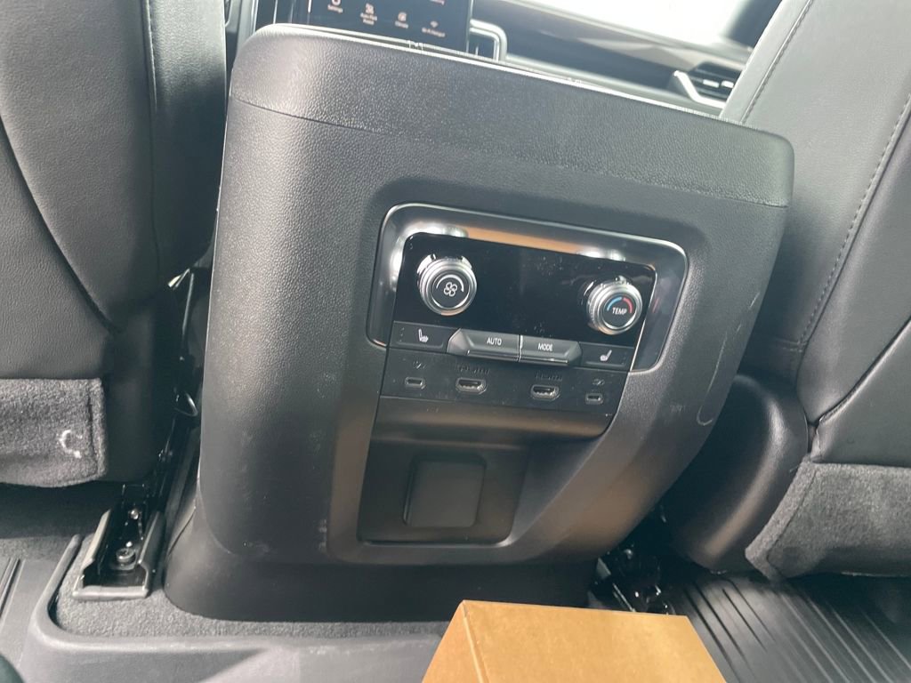 New 2026 GMC Yukon Elevation w/ Elevation Premium Package image 26