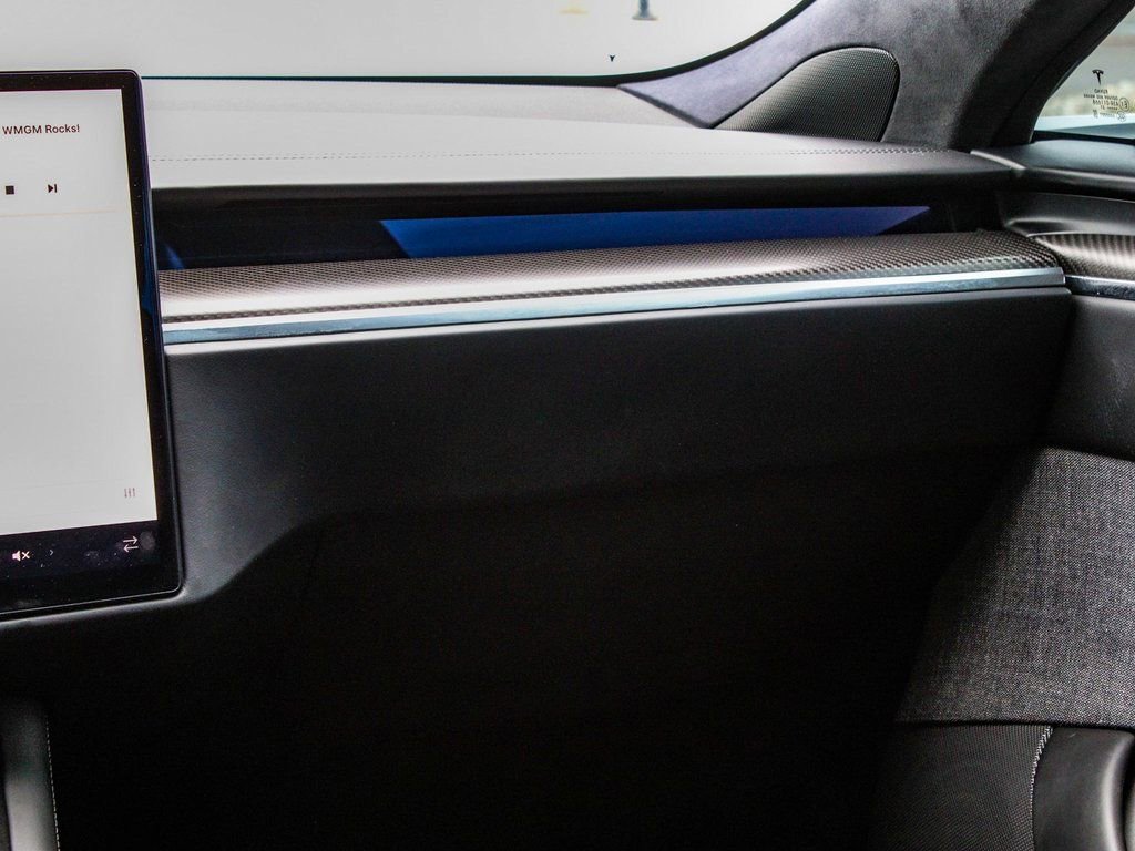 Used 2021 Tesla Model S Plaid image 17