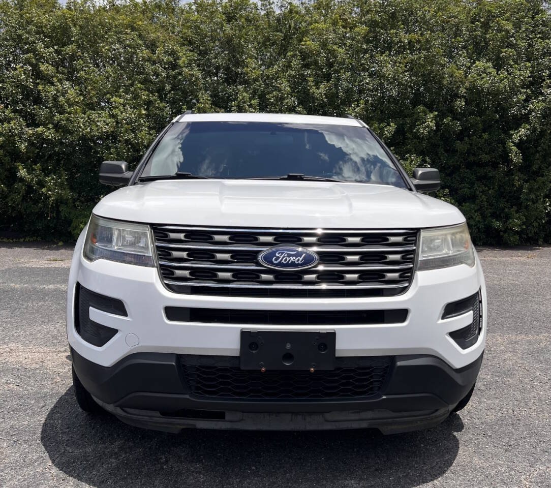Used 2017 Ford Explorer 4WD image 9