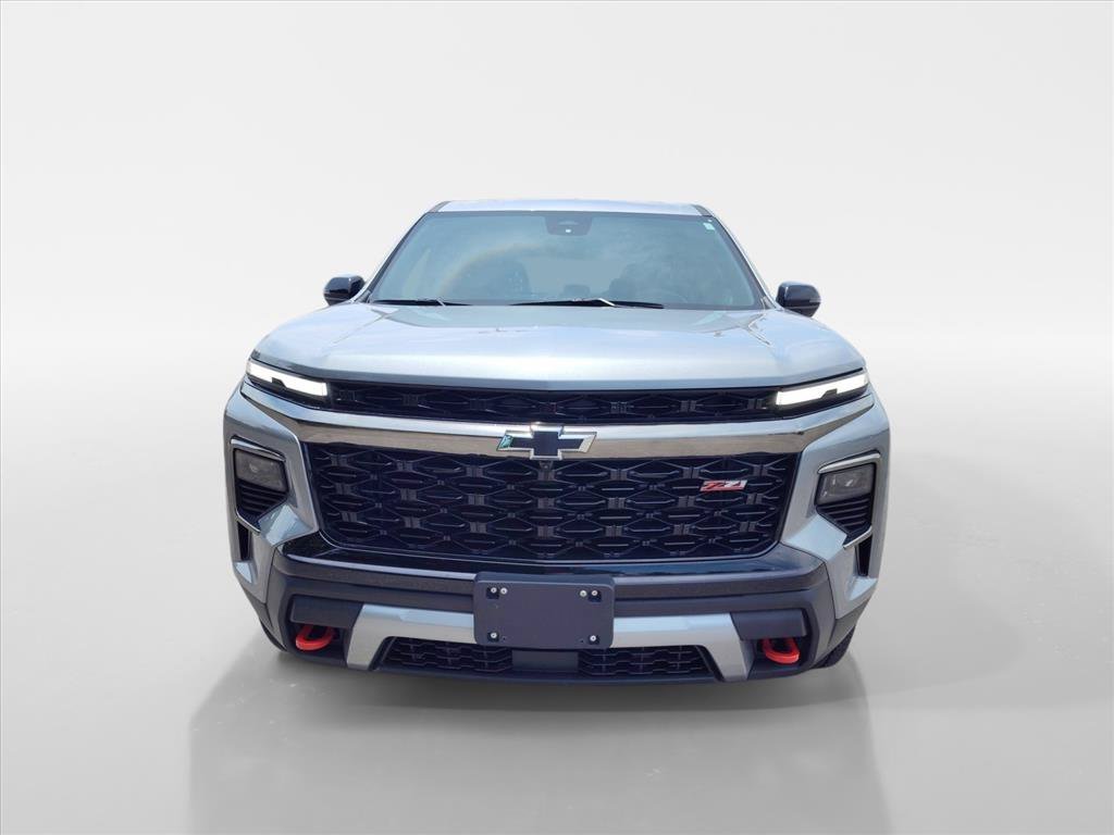 Used 2024 Chevrolet Traverse Z71 AWD/4WD image 8