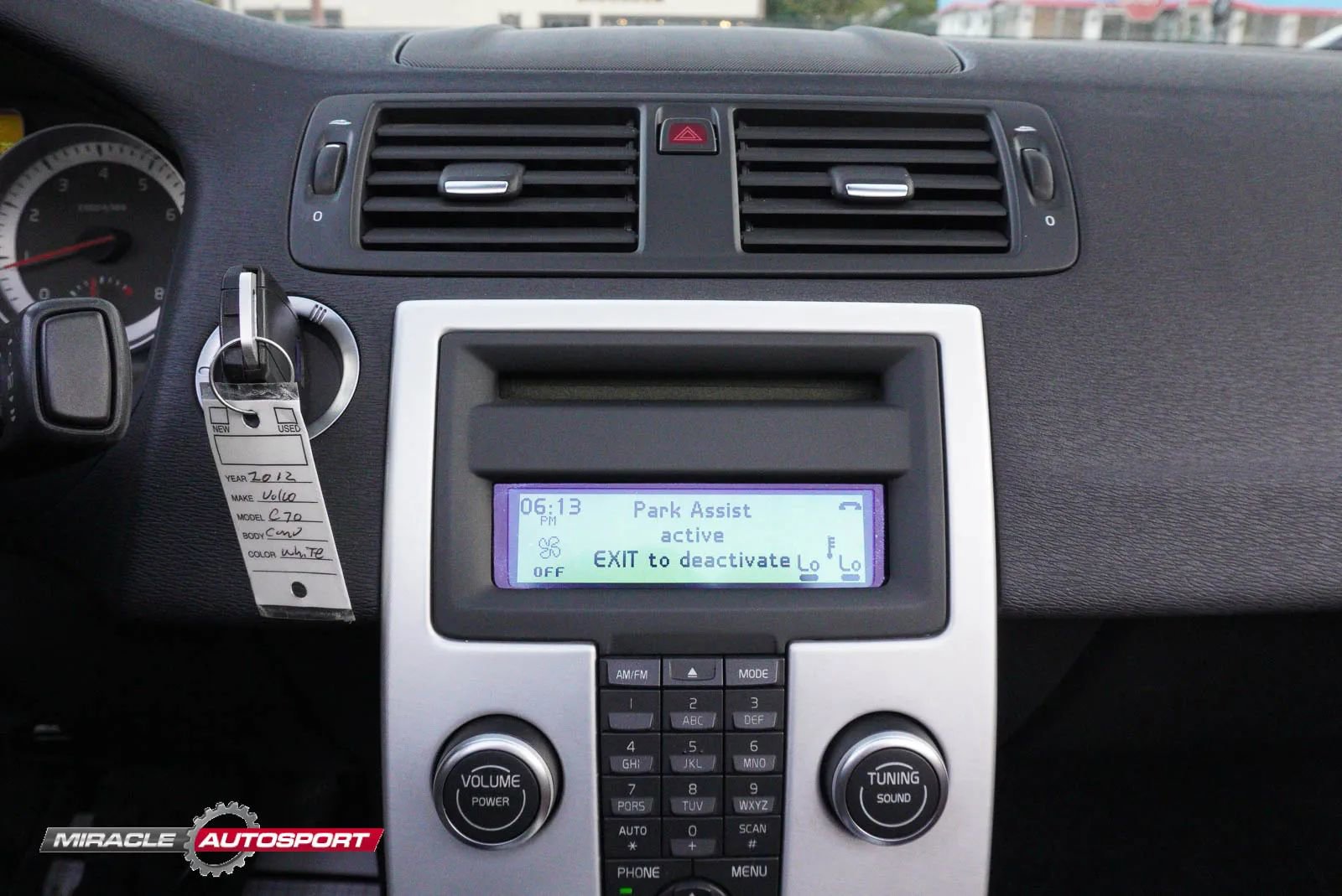 Used 2012 Volvo C70 T5 w/ Dynamic Trim Pkg image 38