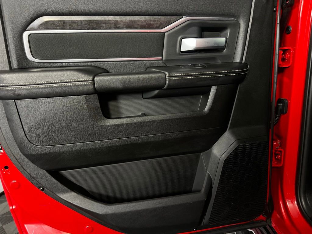 Used 2024 RAM 2500 Big Horn w/ Bed Utility Group image 26