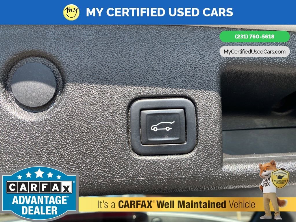 Used 2022 Chevrolet Equinox LT w/ Driver Convenience Package AWD/4WD image 9