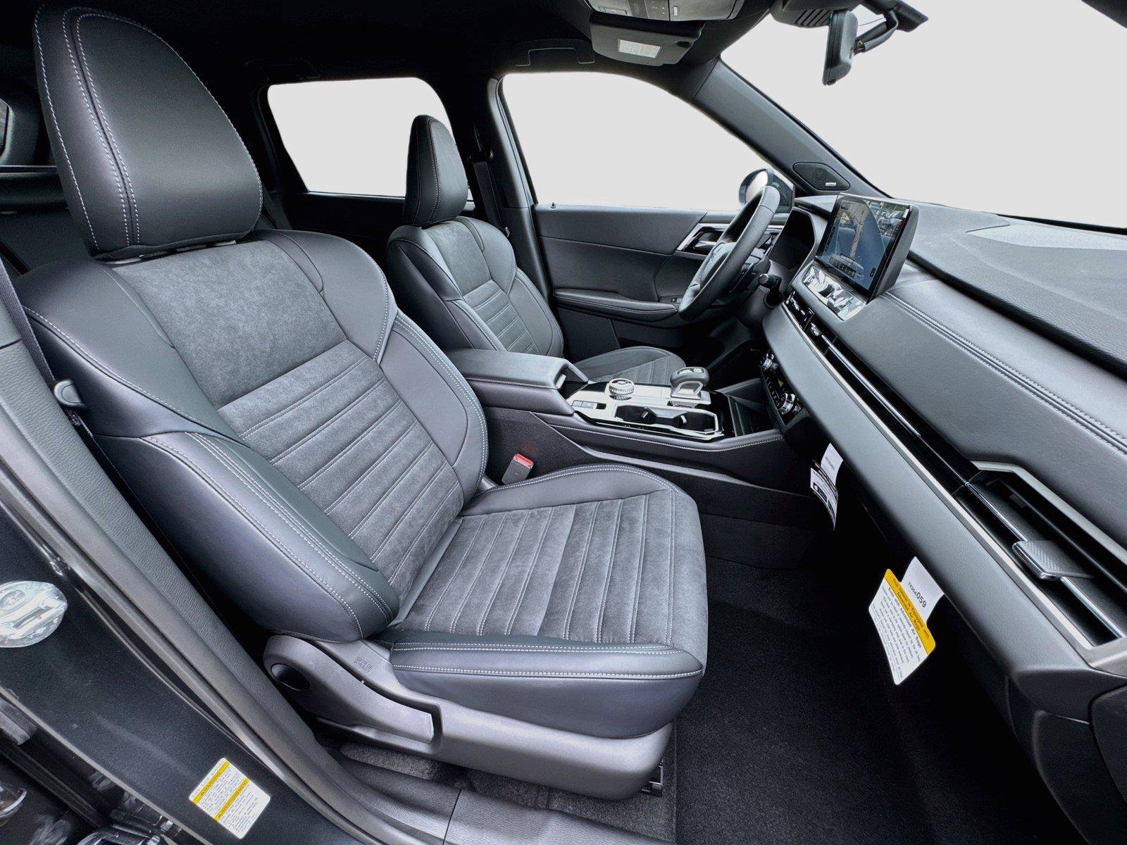 New 2026 Mitsubishi Outlander SE FWD image 30