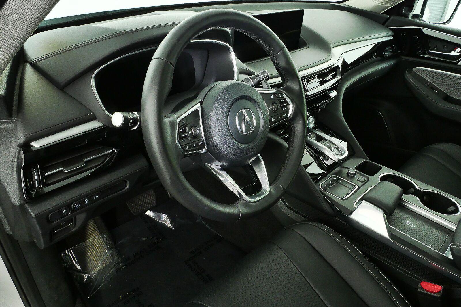 Used 2023 Acura MDX w/ Technology Package AWD/4WD image 5