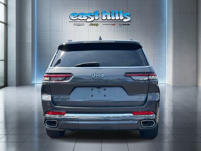 Certified 2023 Jeep Grand Cherokee L Overland AWD/4WD image 4