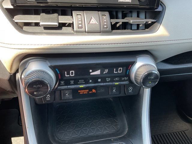 Used 2021 Toyota RAV4 XLE Premium FWD image 31