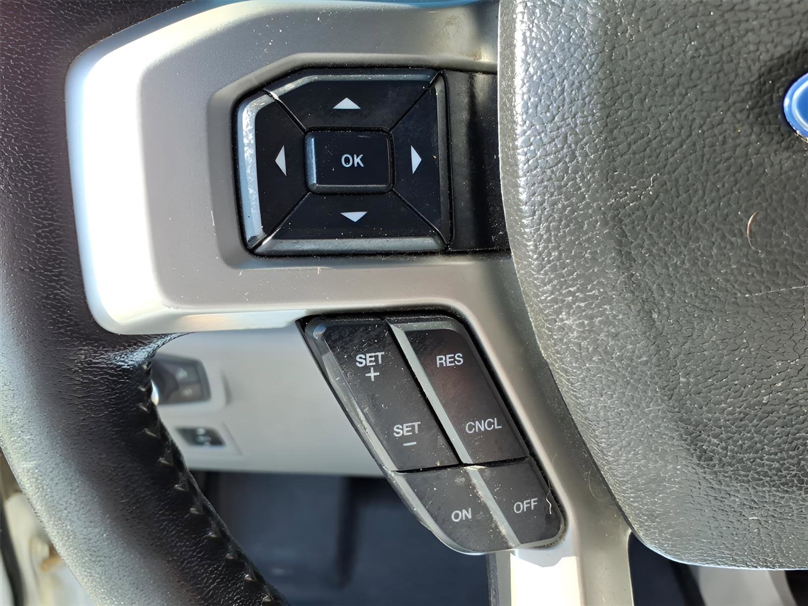 Used 2018 Ford F150 Lariat w/ Equipment Group 502A Luxury image 19