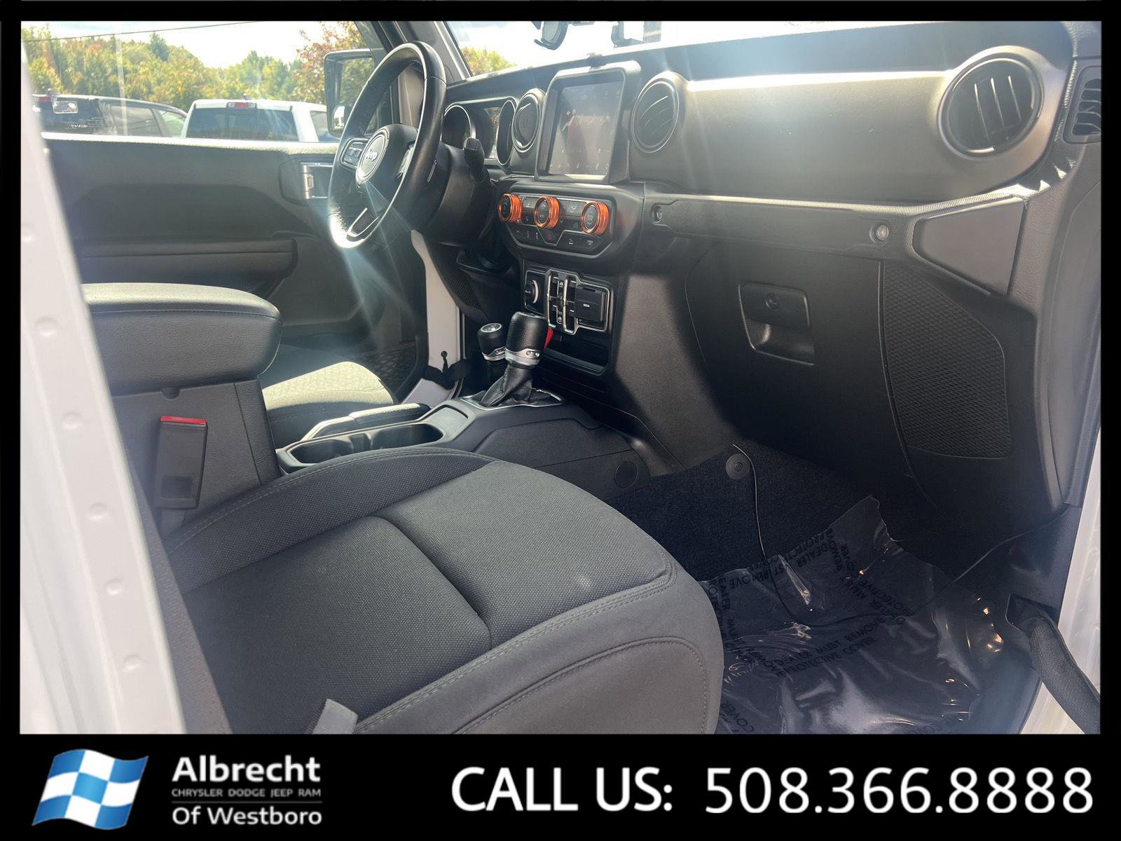 Used 2022 Jeep Gladiator Sport image 19