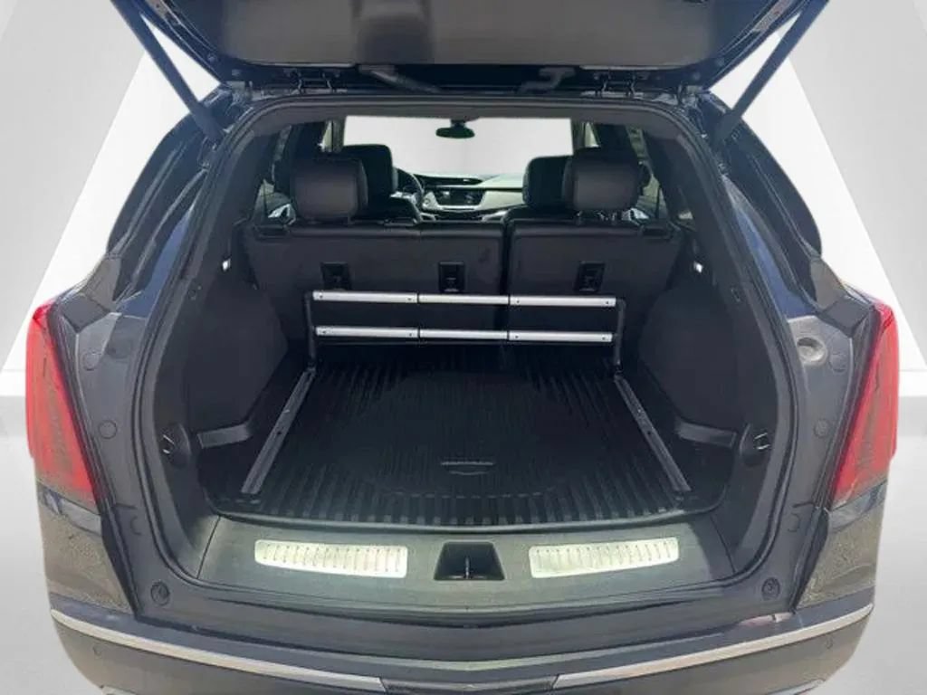 Used 2021 Cadillac XT5 Premium Luxury AWD/4WD image 28