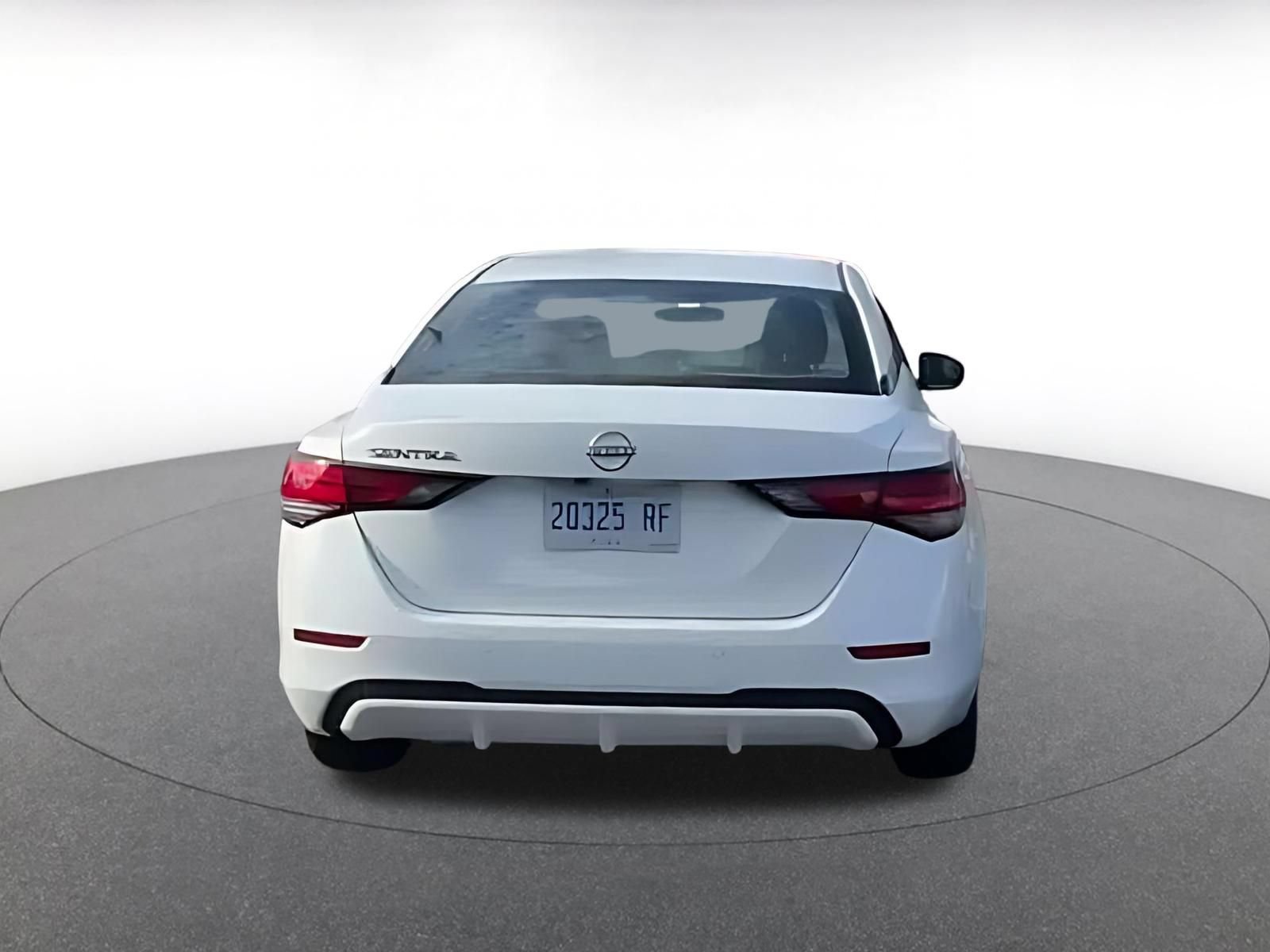 Used 2025 Nissan Sentra S FWD image 9