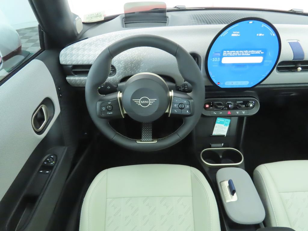 Used 2026 MINI Cooper 2-Door Hardtop FWD image 12