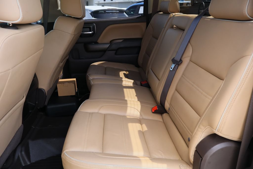 Certified 2019 GMC Sierra 2500 Denali w/ Duramax Plus Package AWD/4WD image 25
