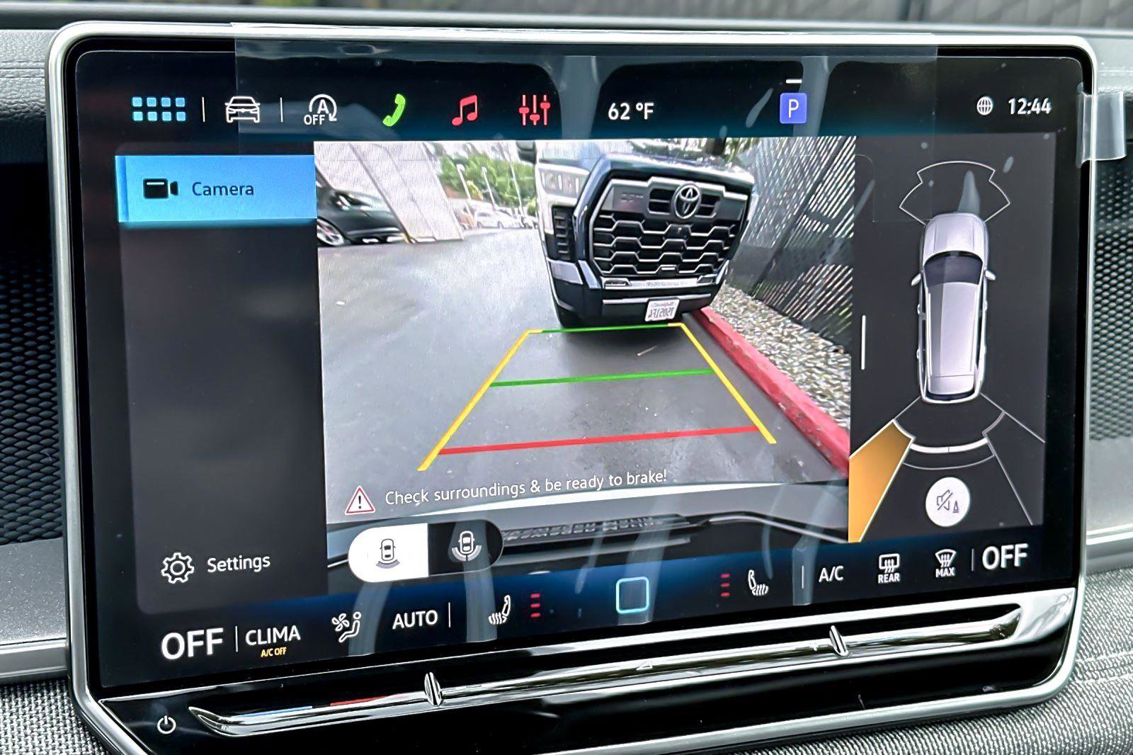 New 2026 Volkswagen Tiguan S image 18