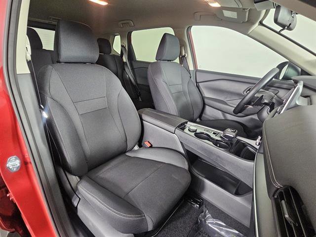 New 2026 Nissan Rogue S image 13