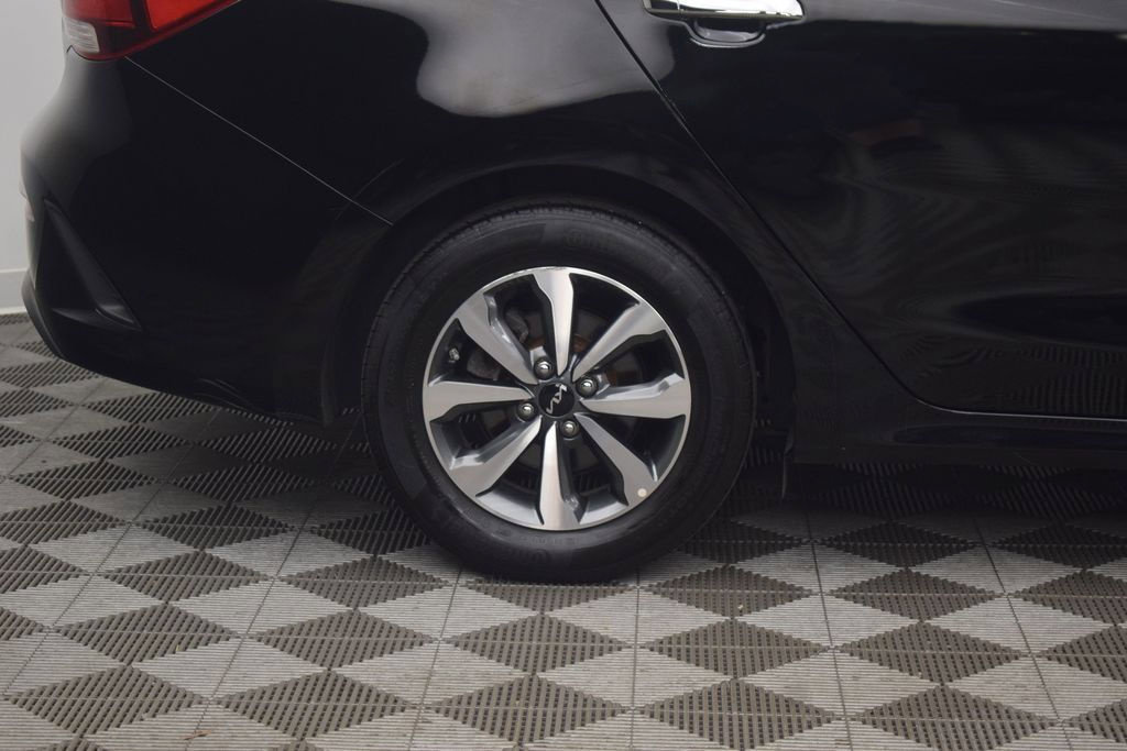 Used 2023 Kia Rio S w/ Technology Package FWD image 24
