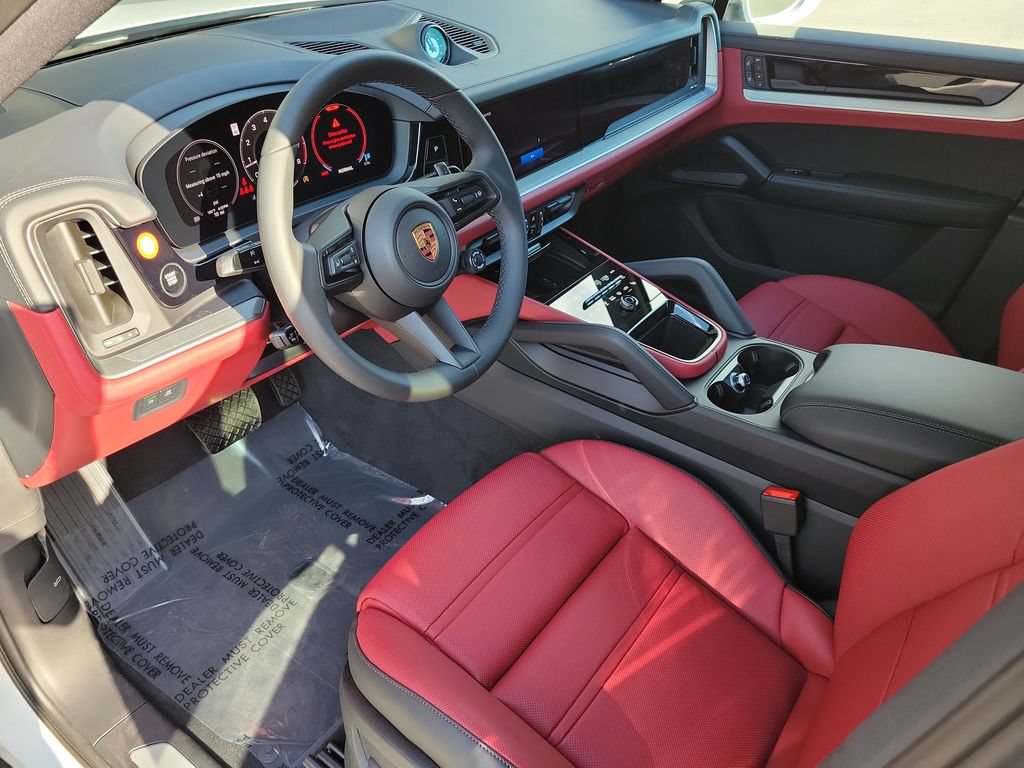 New 2026 Porsche Cayenne Coupe AWD/4WD image 4