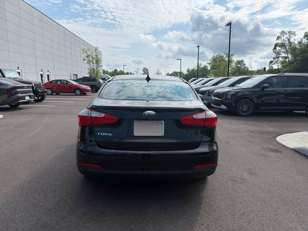 Used 2014 Kia Forte LX w/ Popular Package FWD image 6