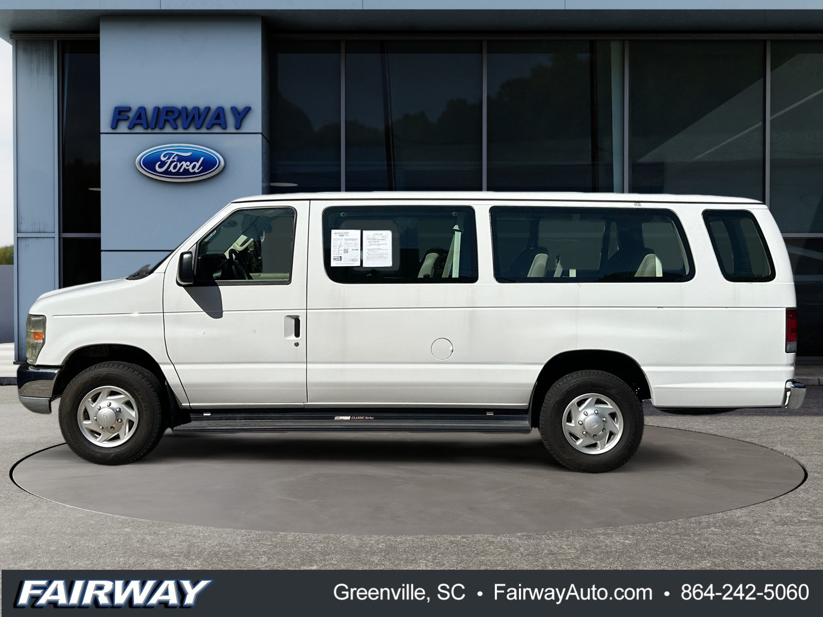 Used 2011 Ford E-350 and Econoline 350 Extended Wagon Super Duty RWD image 9