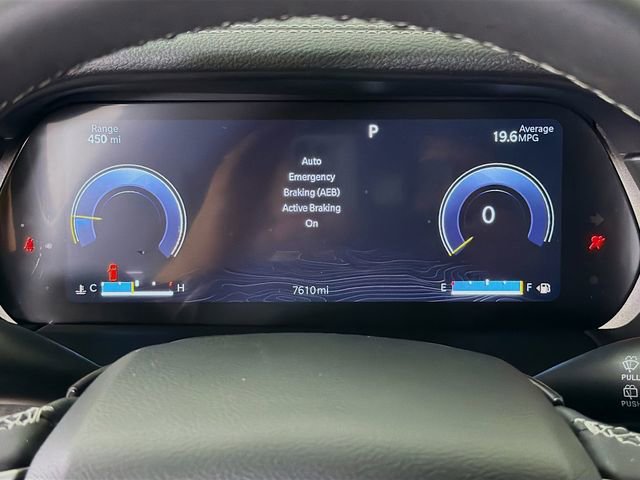 Used 2023 Jeep Grand Cherokee Limited image 13