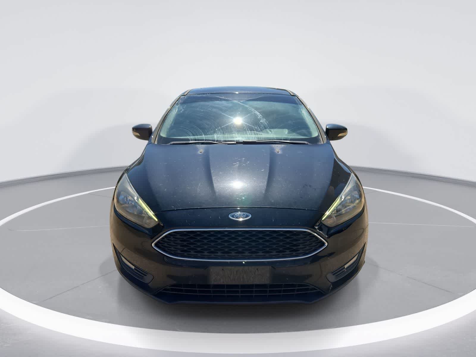 Used 2018 Ford Focus SEL FWD image 3