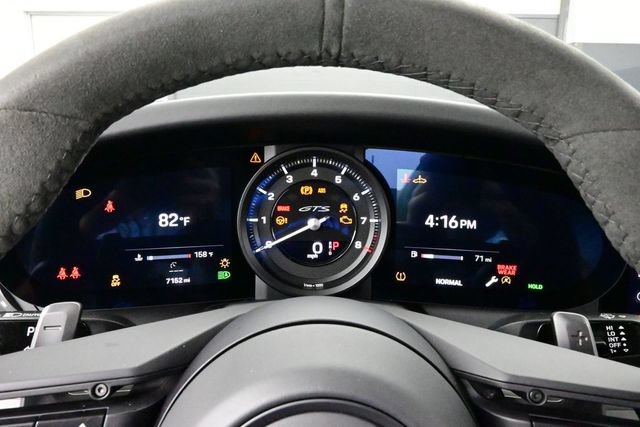 Used 2024 Porsche 911 Carrera GTS RWD image 9