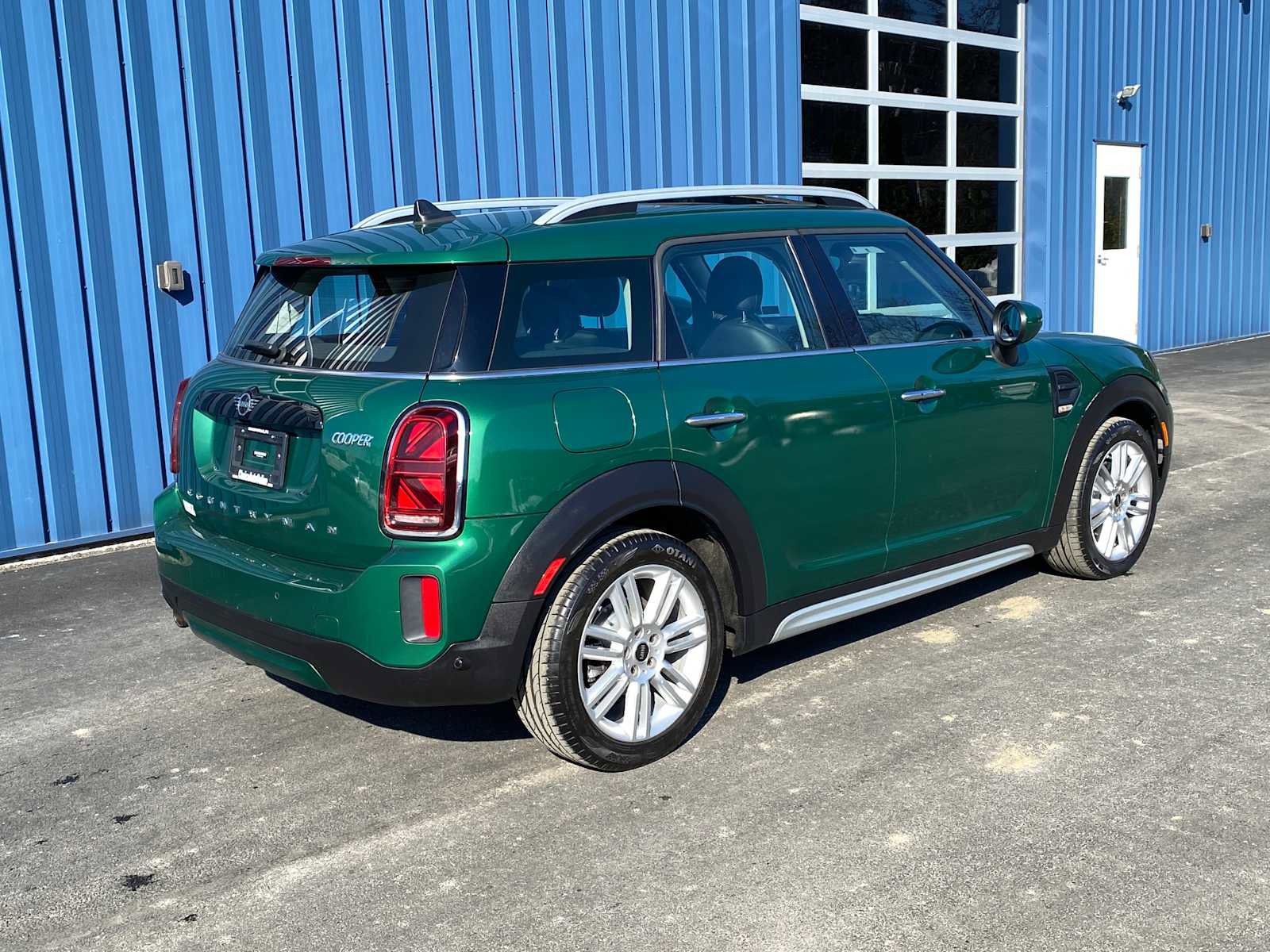 Used 2022 MINI Cooper Countryman image 4