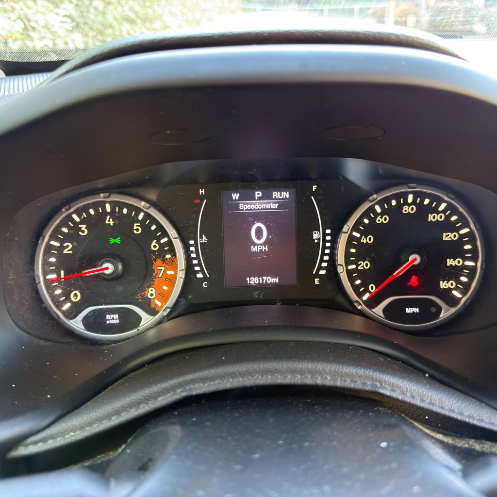 Used 2017 Jeep Renegade Sport w/ Power & Air Group FWD image 33