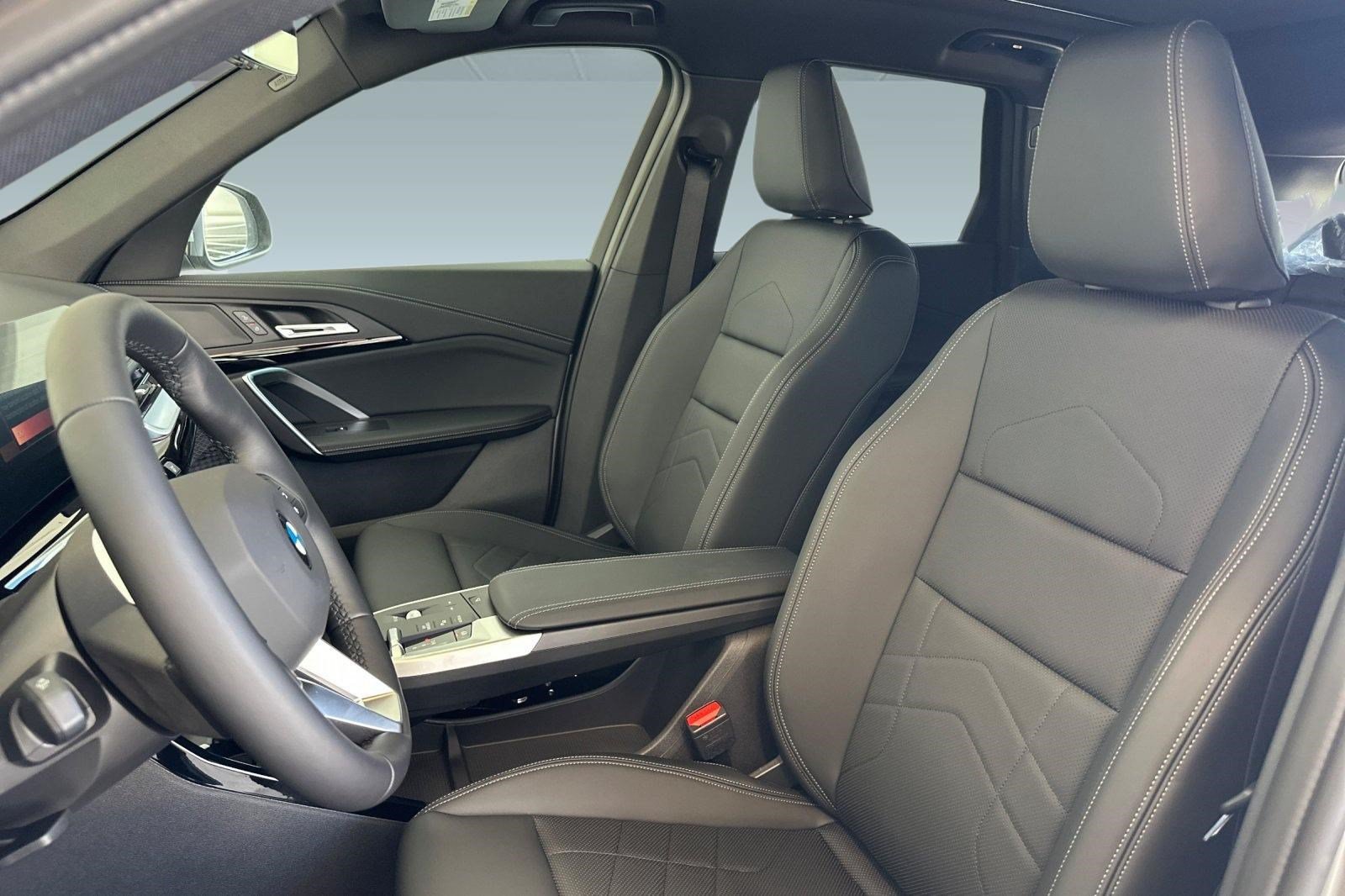 New 2027 BMW X1 xDrive28i AWD/4WD image 5