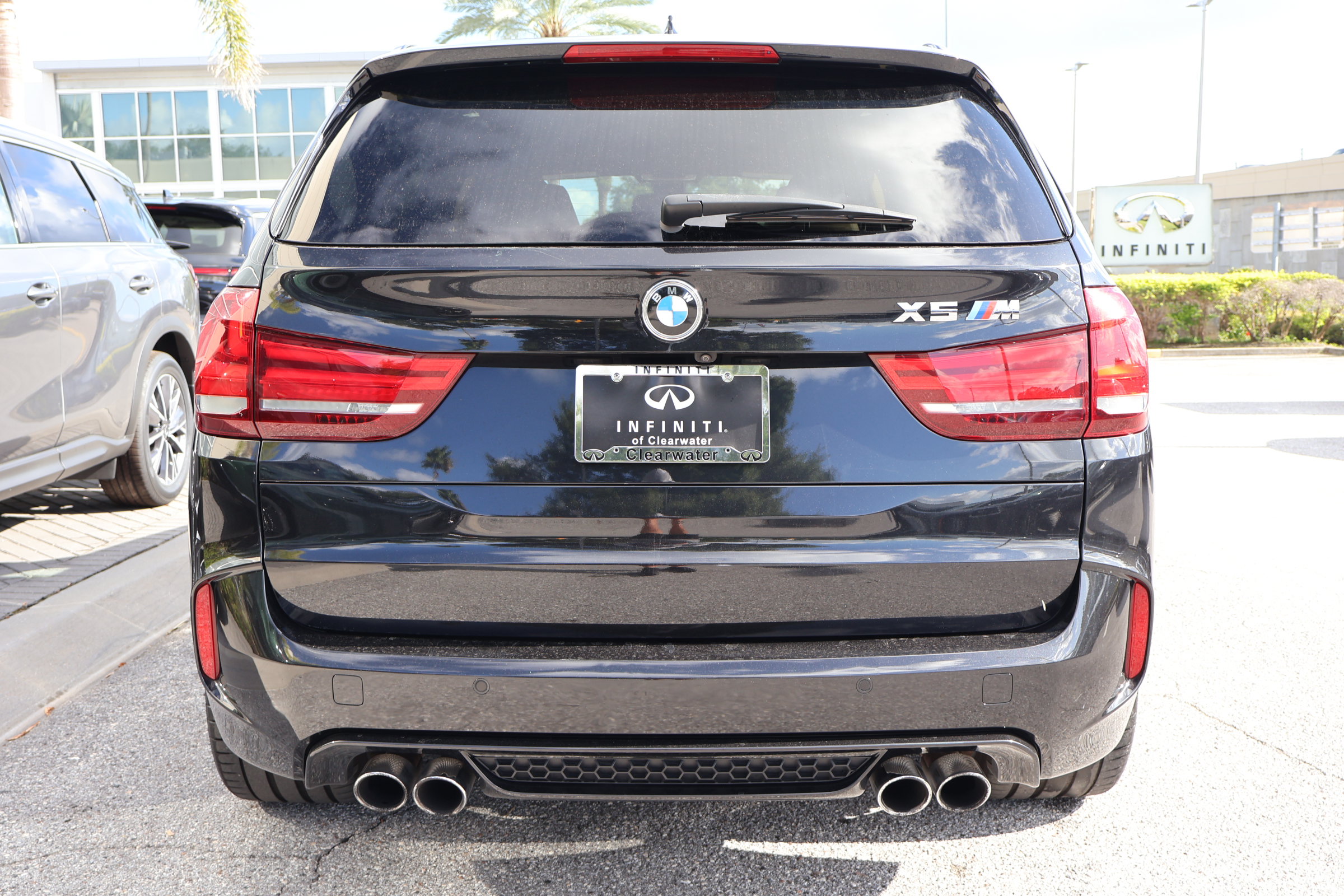 Used 2017 BMW X5 M AWD/4WD image 7