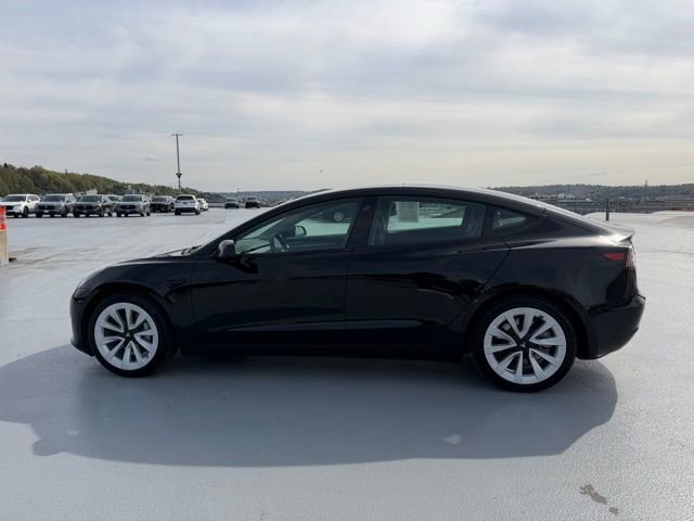 Used 2023 Tesla Model 3 Standard Range image 6