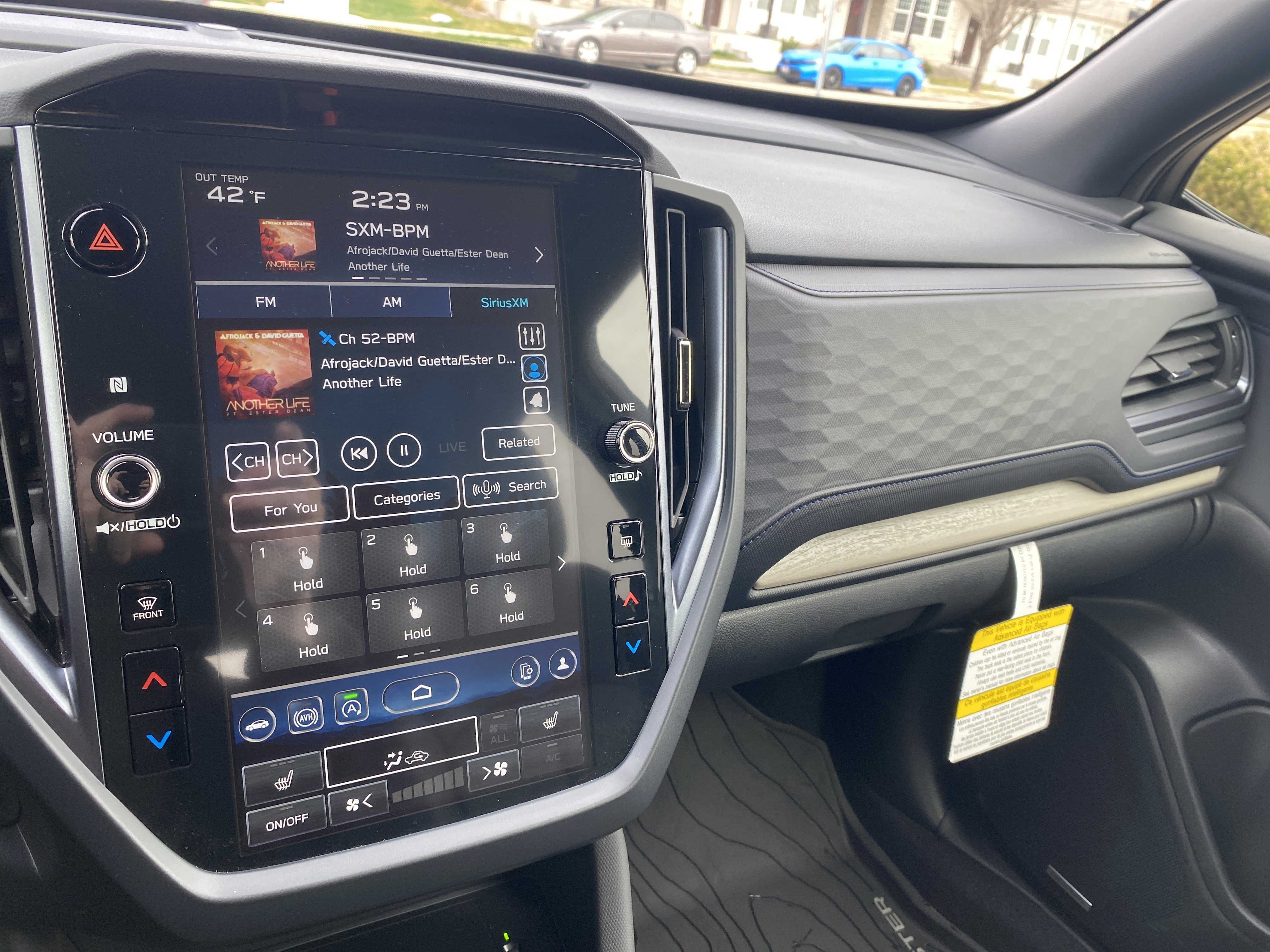 Used 2025 Subaru Forester Limited image 13