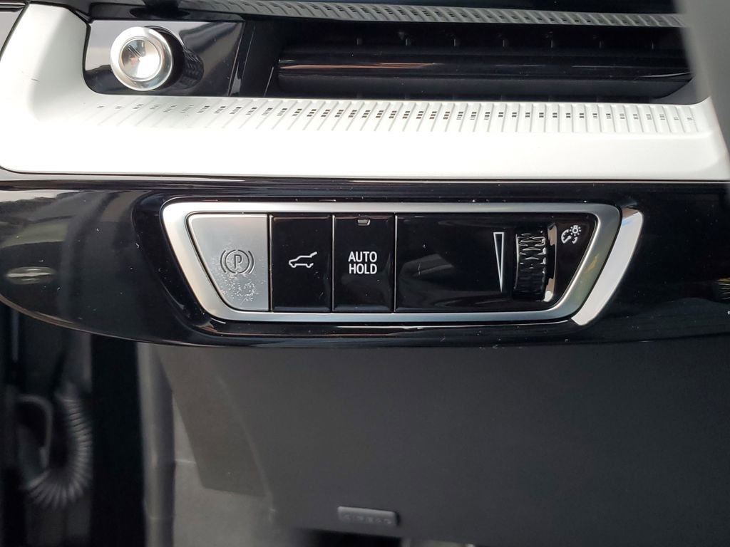 New 2026 Cadillac Optiq Sport 1 image 17