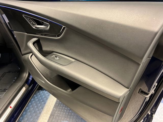 Used 2019 Audi Q8 Premium Plus image 12