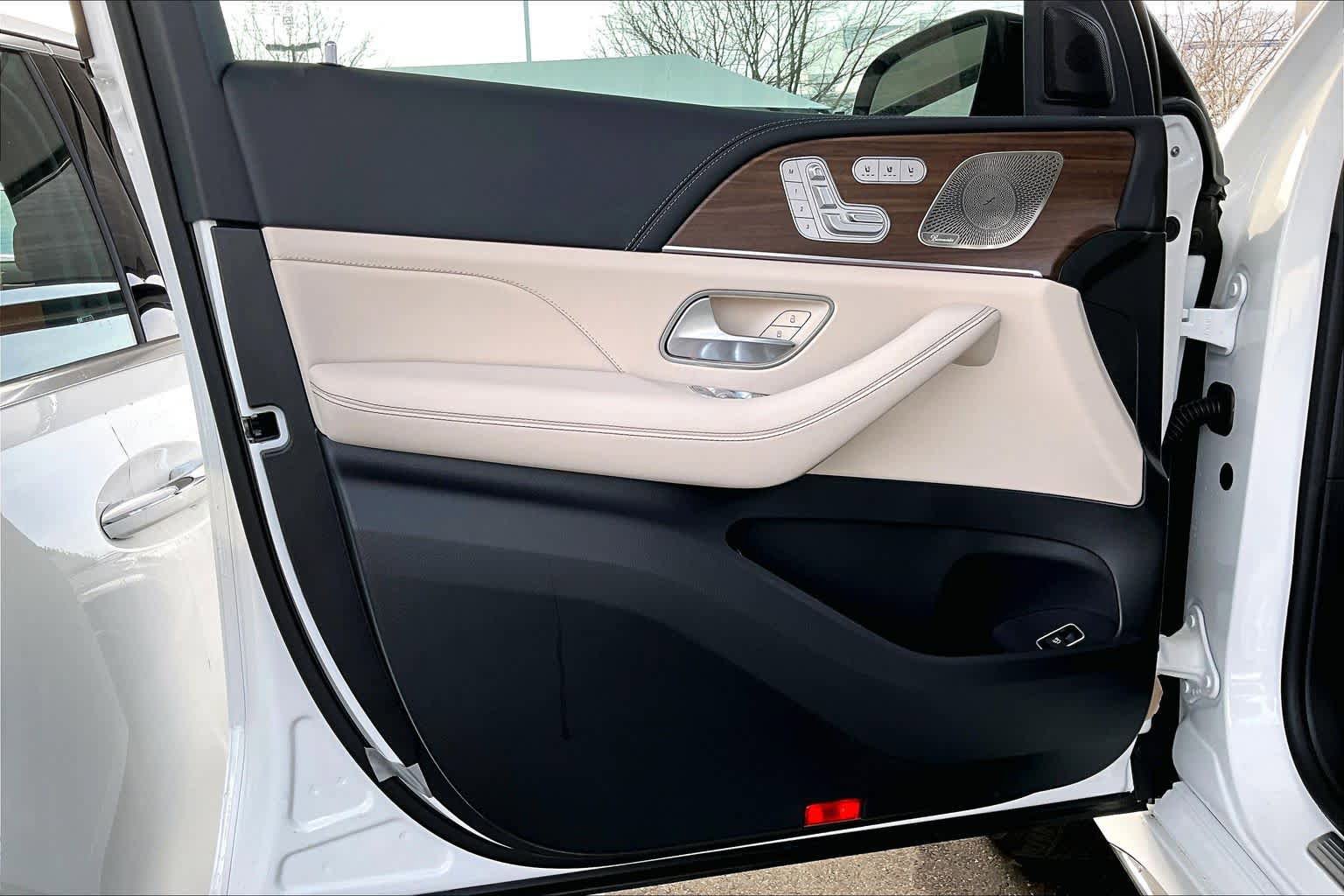 New 2026 Mercedes-Benz GLE 63 AMG S image 15