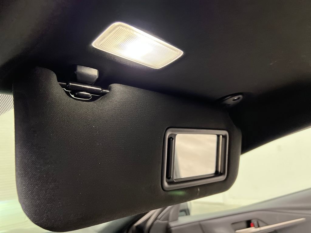 Used 2025 Toyota Camry SE FWD image 53