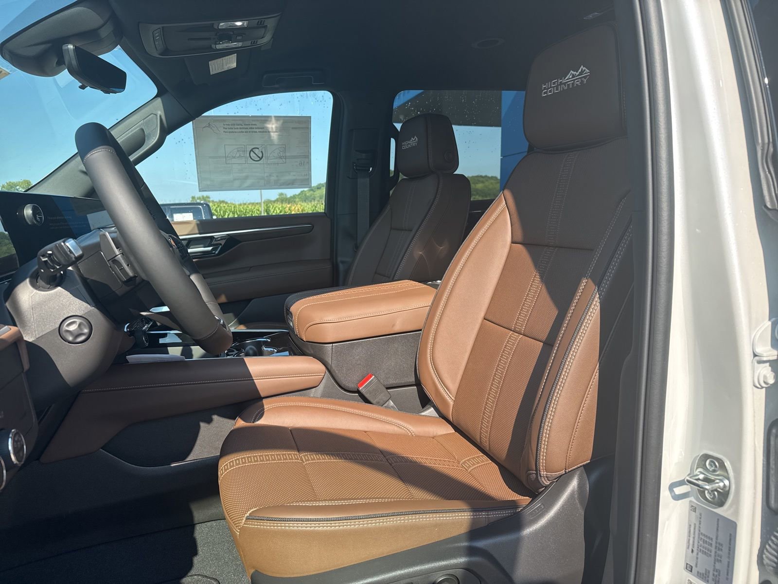 New 2025 Chevrolet Suburban High Country image 24