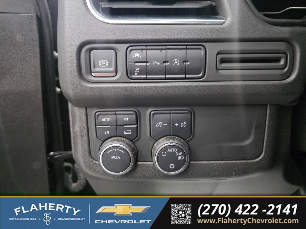 Used 2023 Chevrolet Tahoe RST AWD/4WD image 25