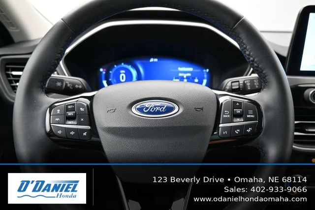 Used 2022 Ford Escape Titanium AWD/4WD image 29