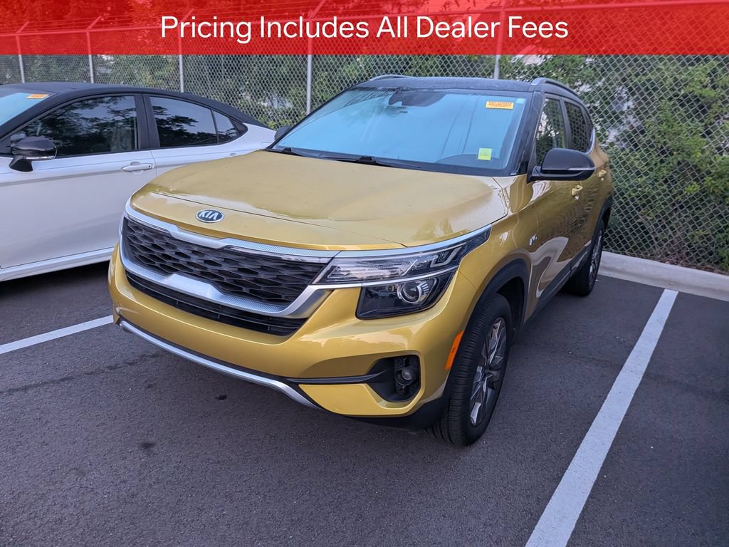 Used 2021 Kia Seltos S AWD/4WD image 3