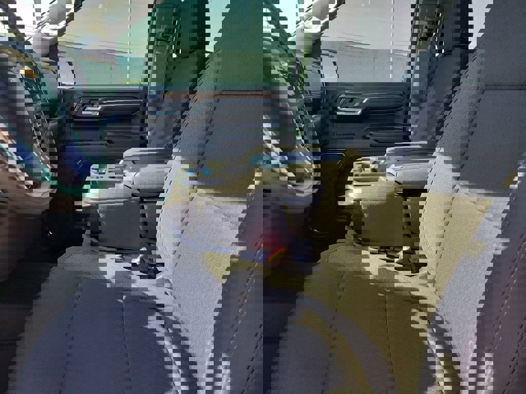 Used 2024 Chevrolet Silverado 1500 LT image 20