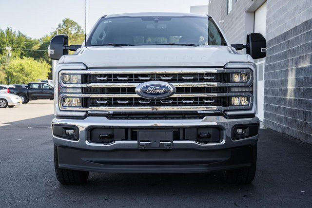 New 2026 Ford F250 Lariat image 3