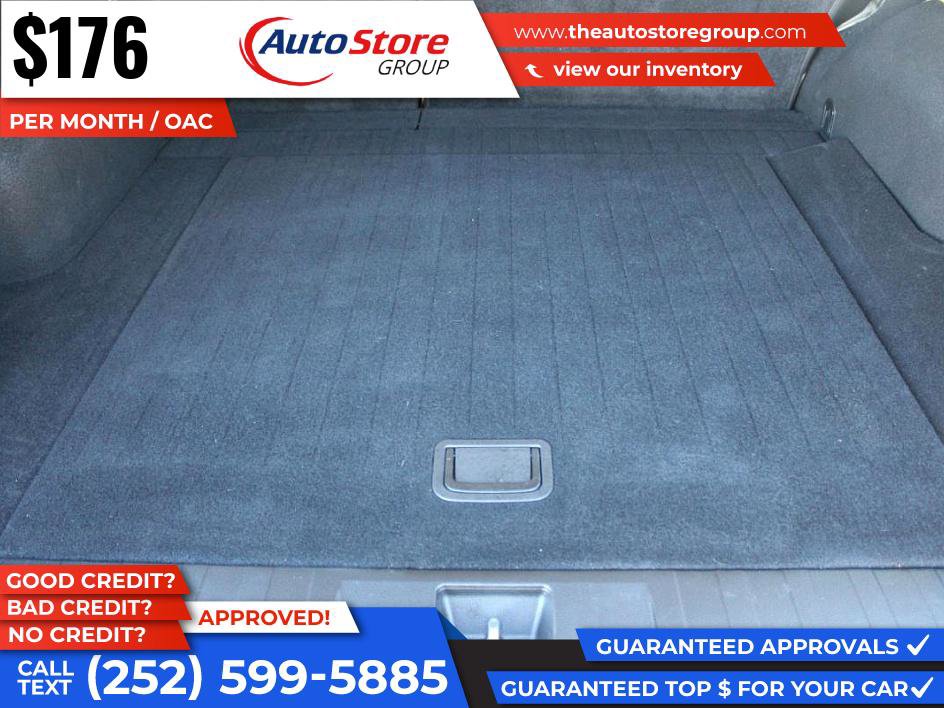 Used 2011 Subaru Outback 2.5i Limited w/ PWR Moonroof Pkg image 10