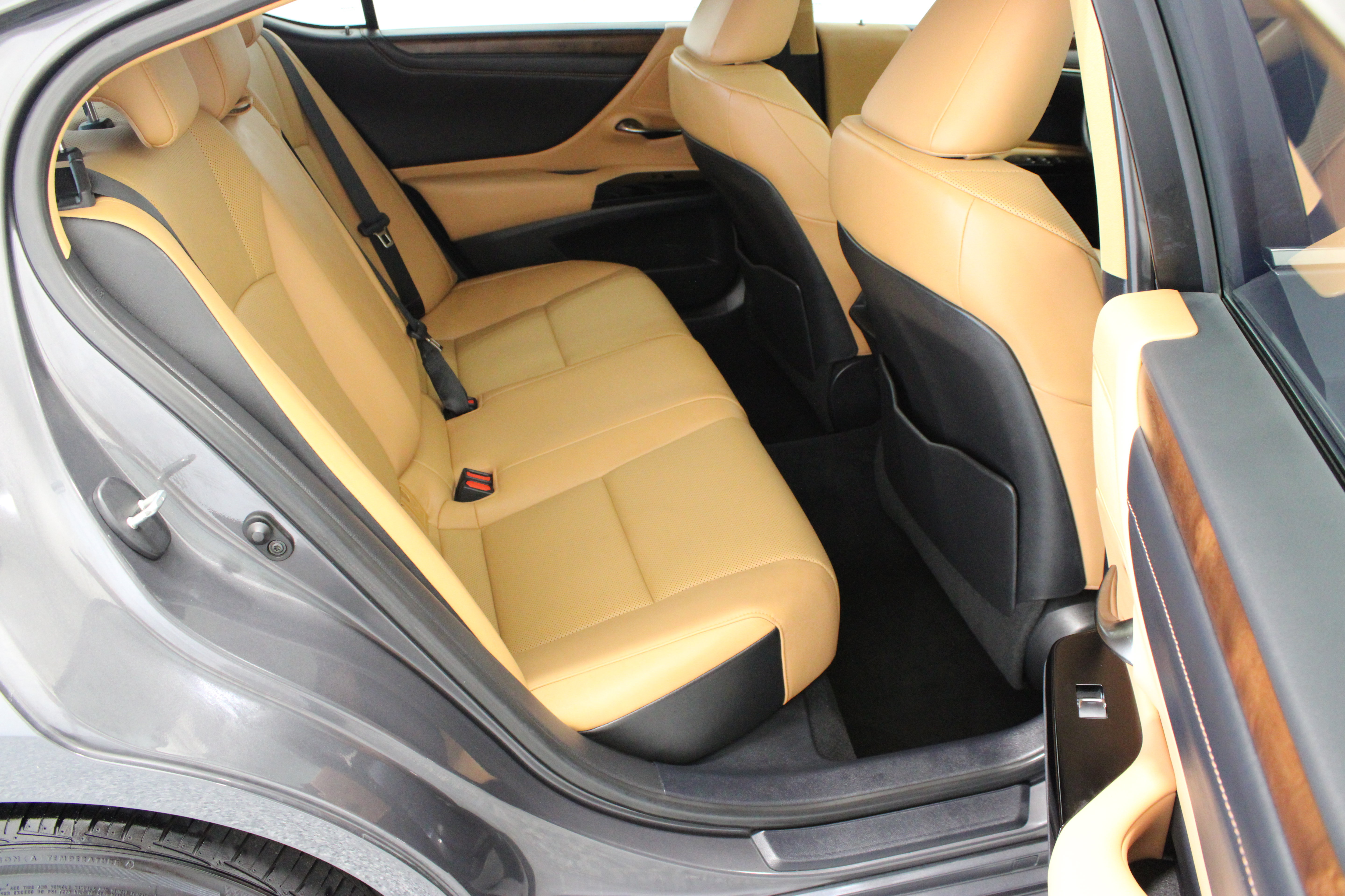 Used 2022 Lexus ES 350 w/ Premium Package FWD image 36