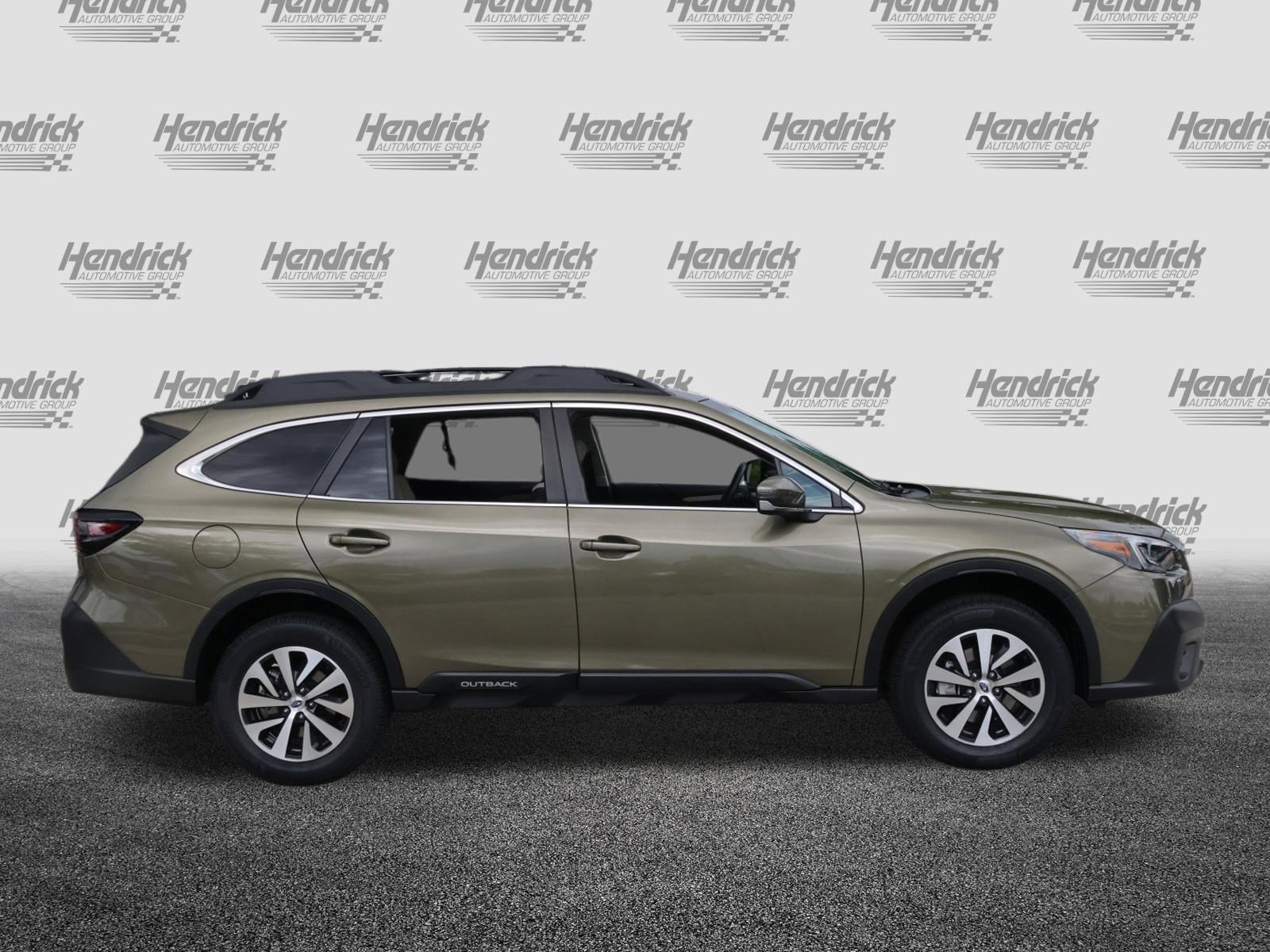Used 2022 Subaru Outback Premium AWD/4WD image 10