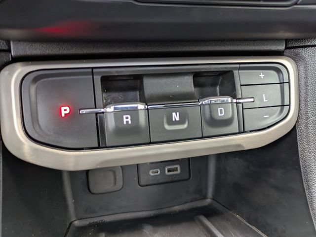Used 2023 GMC Acadia Denali w/ Black Diamond Edition FWD image 18