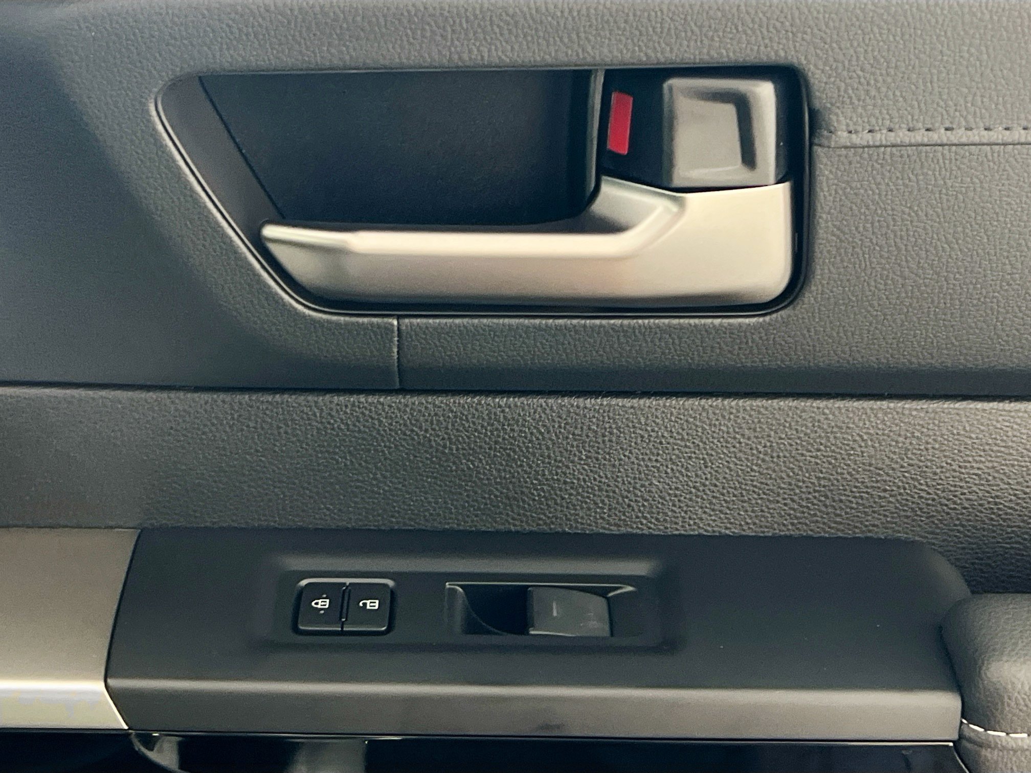 New 2026 Toyota Tundra Limited AWD/4WD image 31