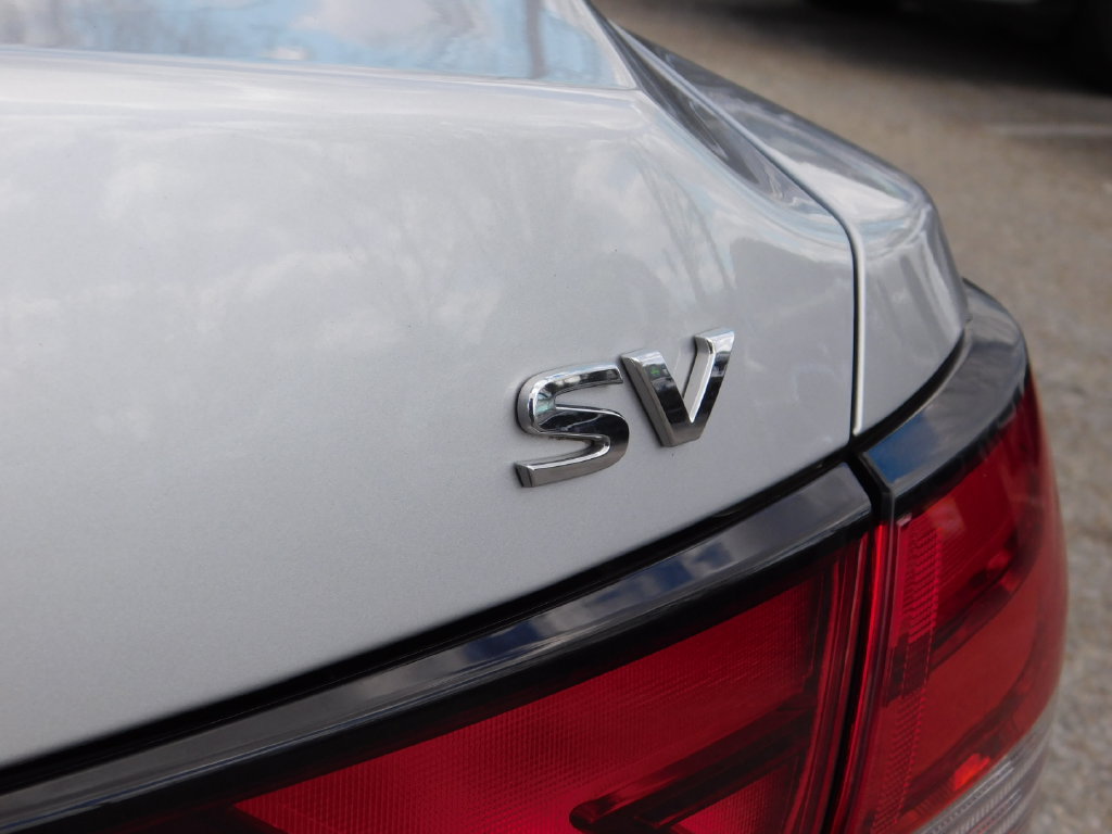 Used 2021 Nissan Sentra SV FWD image 6